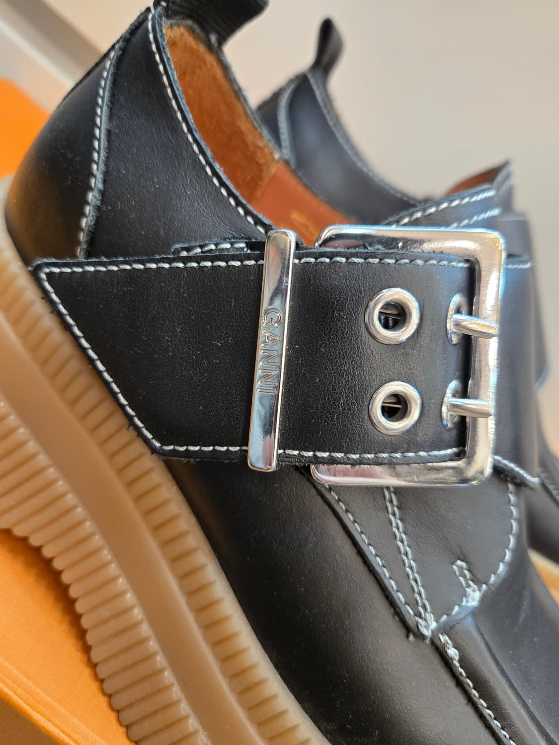 Ganni(가니) 몽크 스트랩 크리퍼 슈즈 상품이미지4