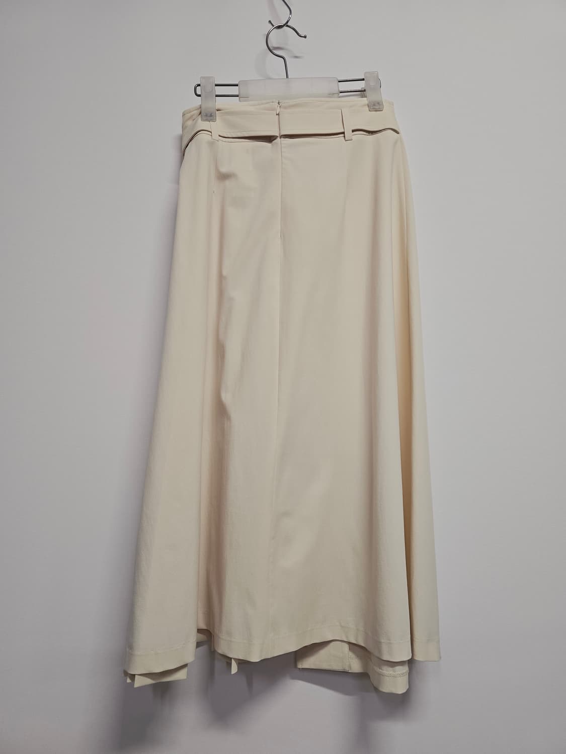 나이스클럽 아이보리 플리츠 랩 스커트27 상품이미지4