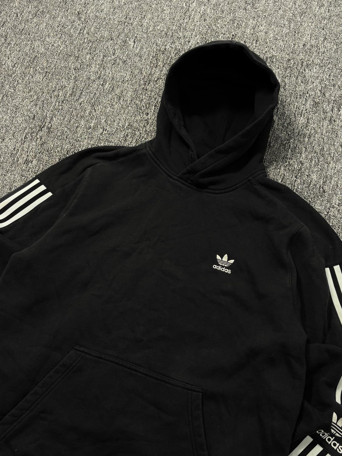 아디다스 락업 테크 후드 티셔츠 상품이미지3