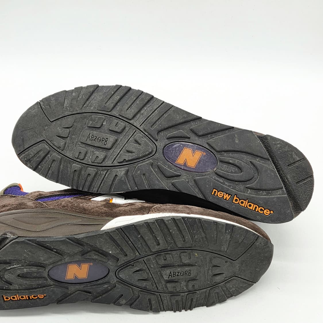 뉴발란스 990v2 메이드 인 USA 브라운 퍼플 (275 D) 상품이미지3