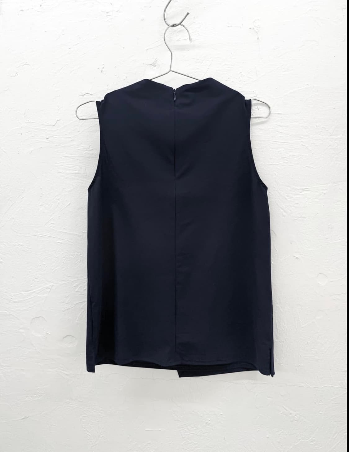 tonal 드레이프 랩 슬리브리스 상품이미지3