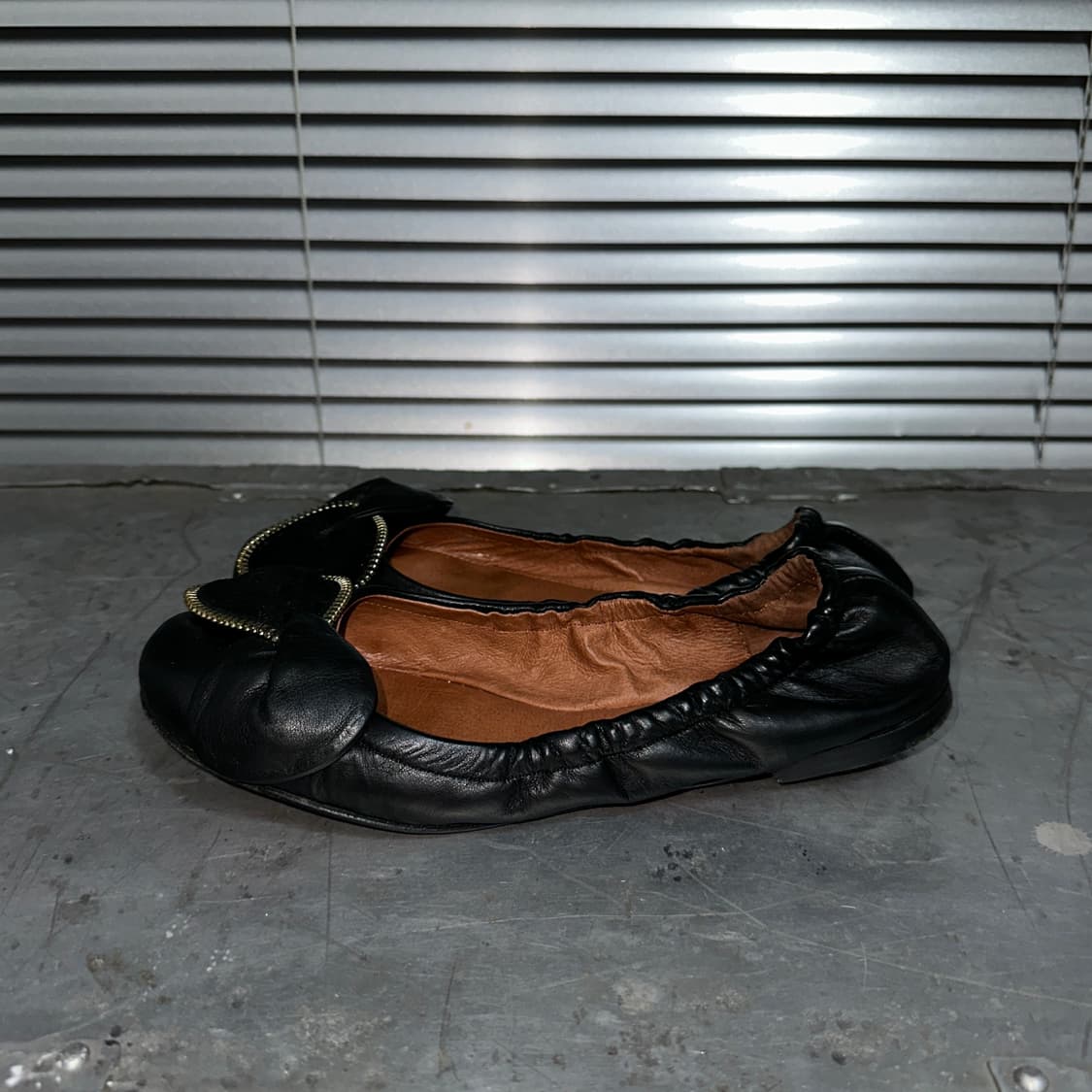 00s 풀박스 씨 바이 끌로에 지퍼 리본 플랫 슈즈 상품이미지4