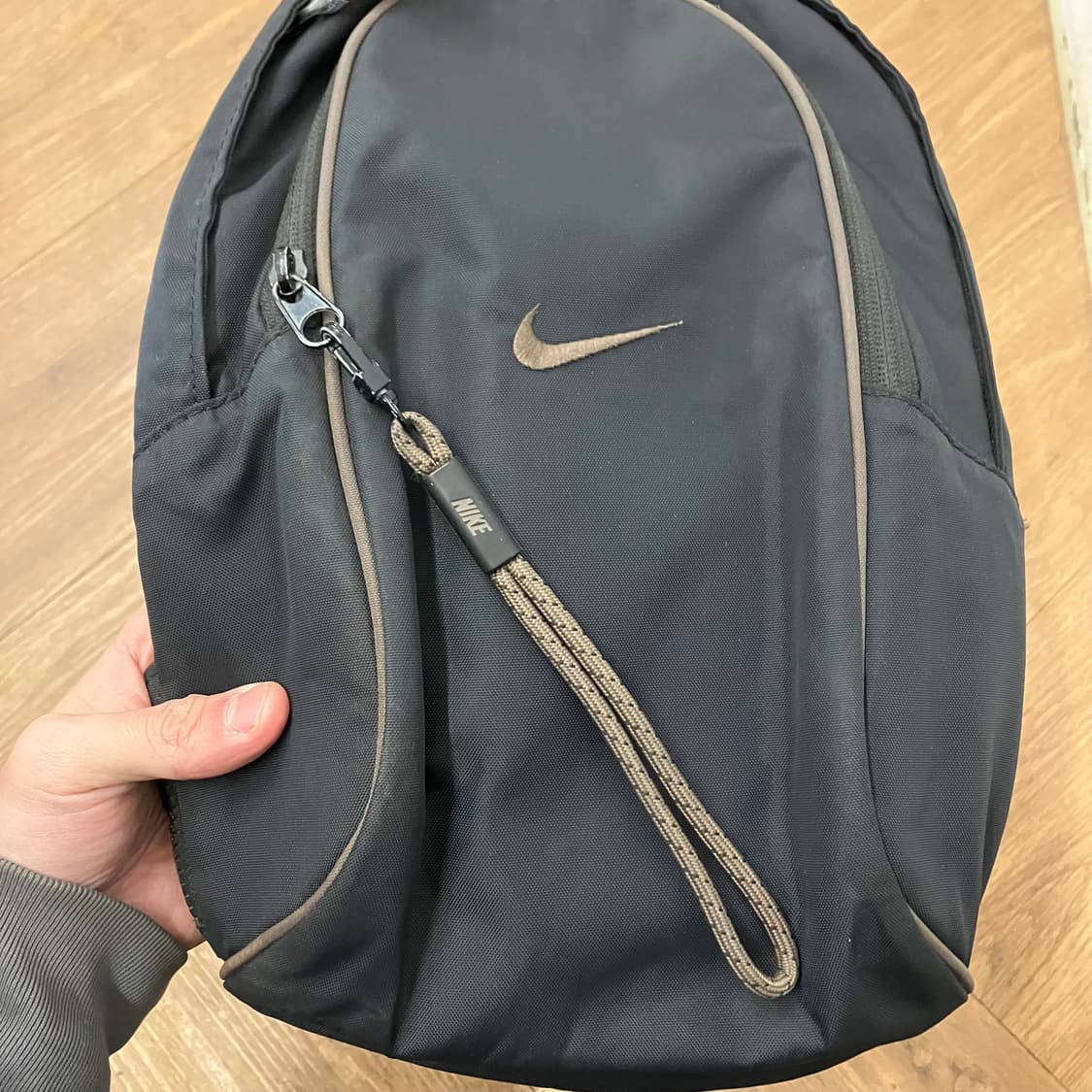 N39 나이키 슬링백 상품이미지3