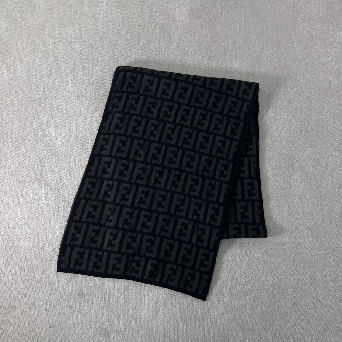 펜디 주카 FF 패턴 머플러 상품이미지1