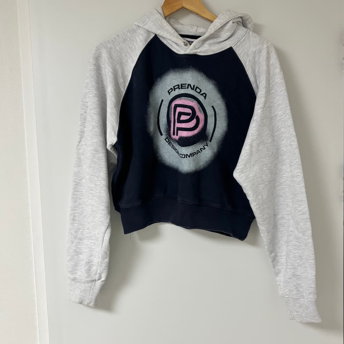 프렌다 후드티 상품이미지1