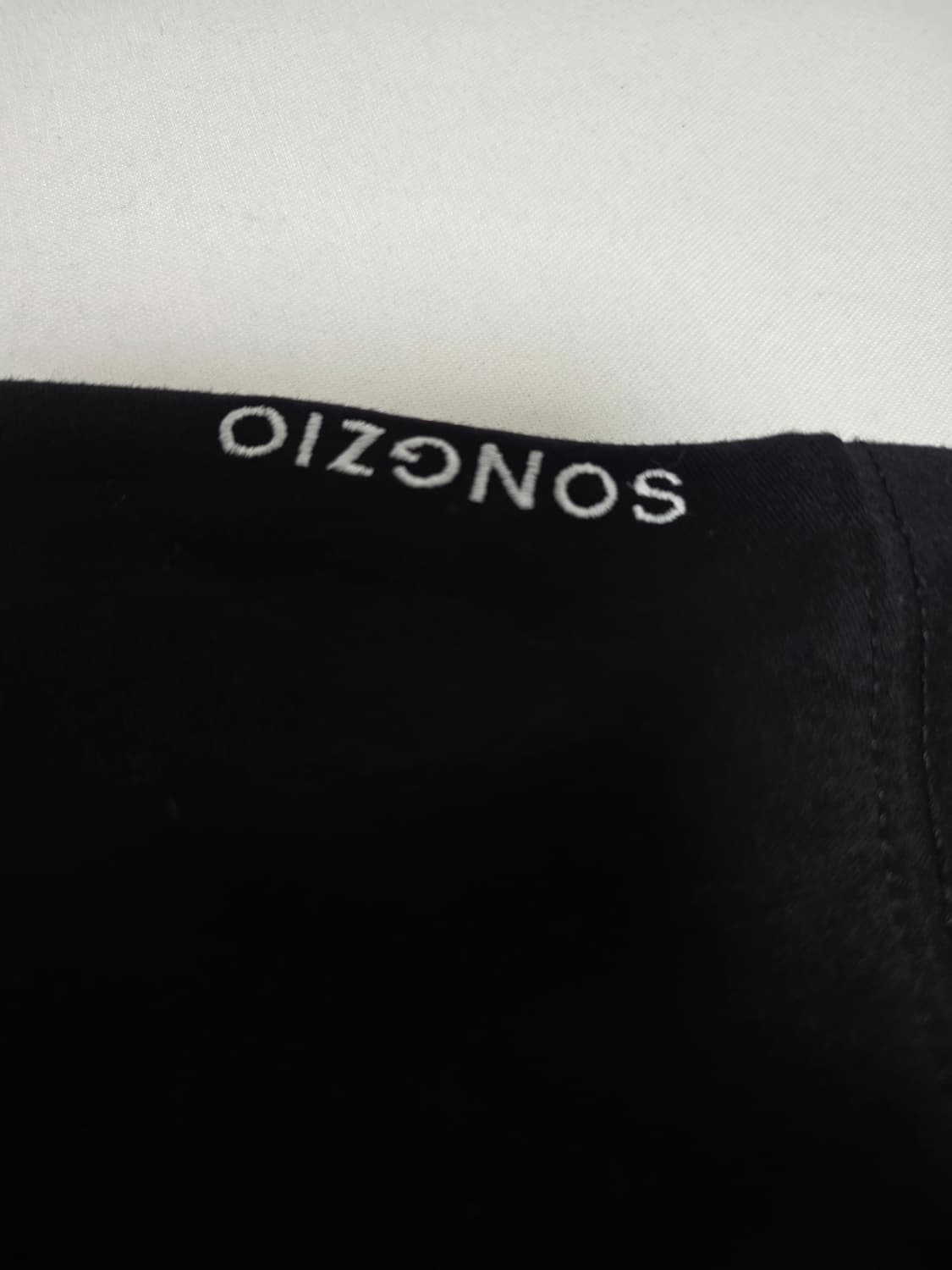 송지오 블랙아이즈 반팔 48 (100) 오버핏 상품이미지4