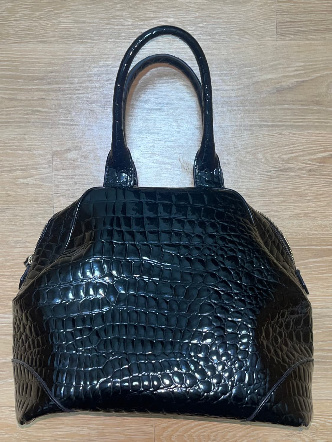 비비안웨스트우드 볼링백 페이턴트 가죽 상품이미지5