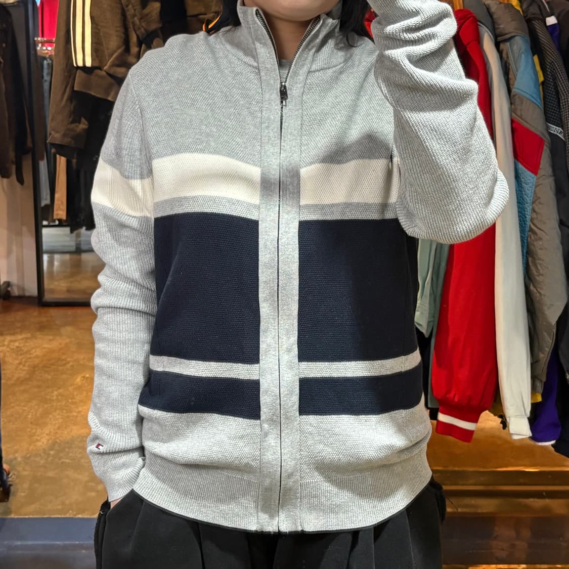 타미힐피거 배색 니트집업 상품이미지1