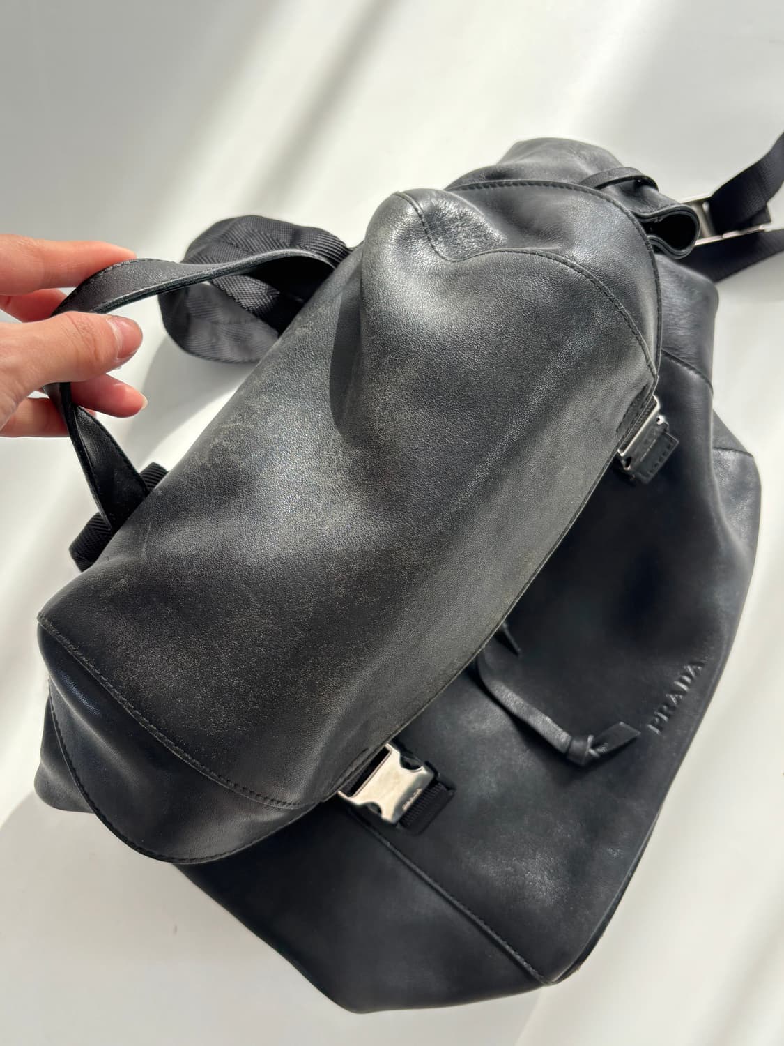 Prada 프라다 블랙 레더 백팩 상품이미지10