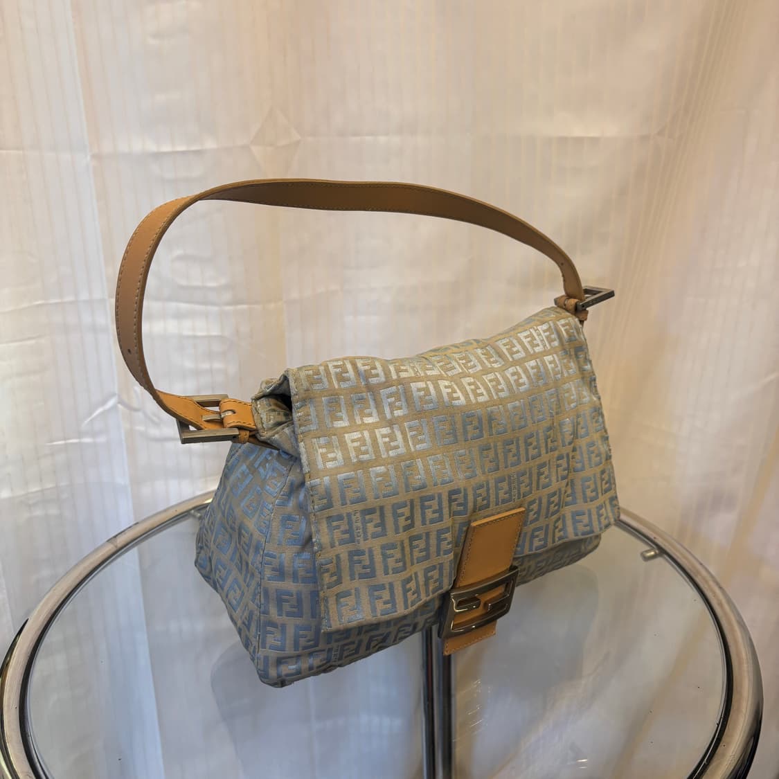 정품 펜디 주카 맘마 숄더백     상품이미지2