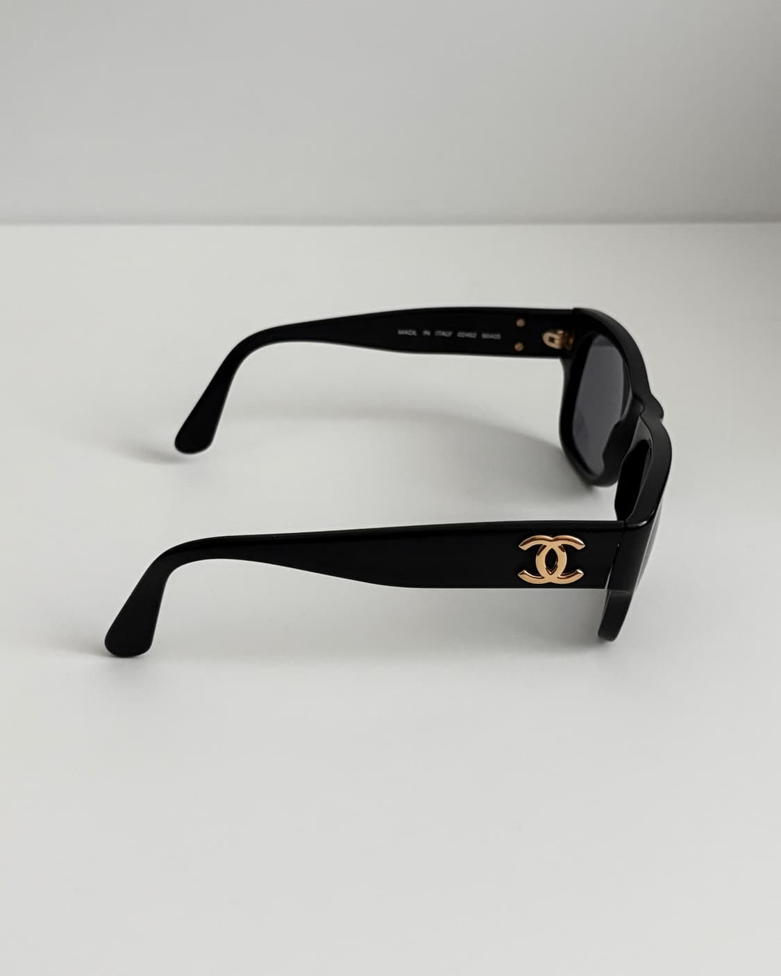 CHANEL 샤넬 CC 로고 선글라스 02462 90405 - black 상품이미지6