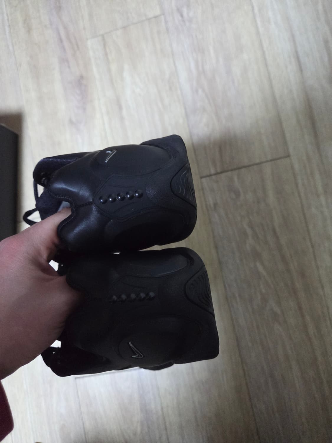 나이키 슈프림 에어 줌 코트포짓 260 상품이미지6