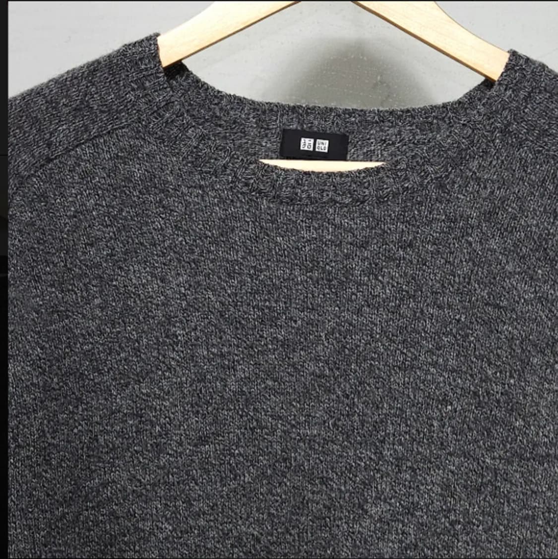 95)유니클로 울 크루넥 니트 차콜그레이 상품이미지2