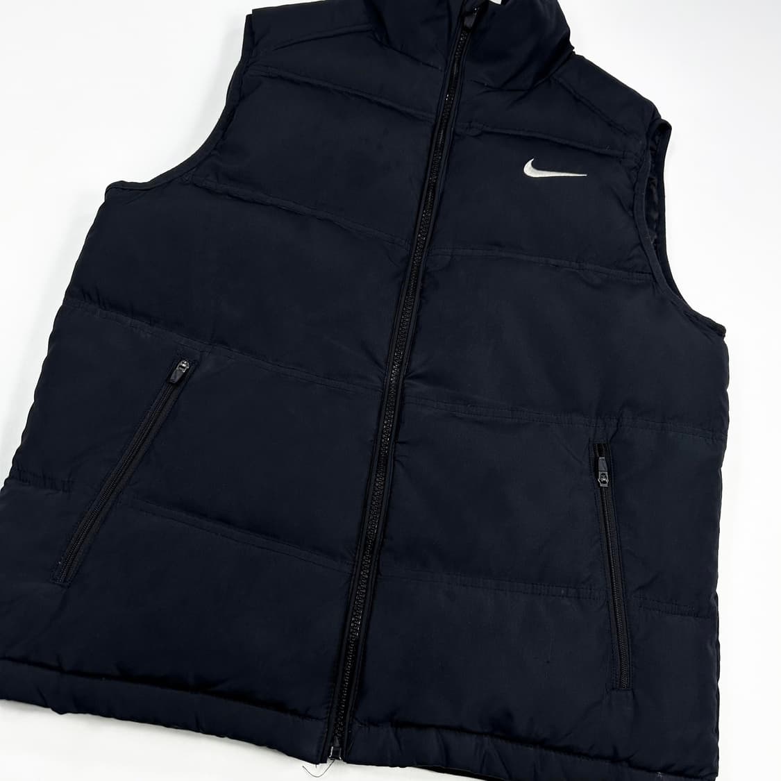 나이키 솔로 스우시 빈티지 여성 패딩 조끼 블랙 여성S 상품이미지4