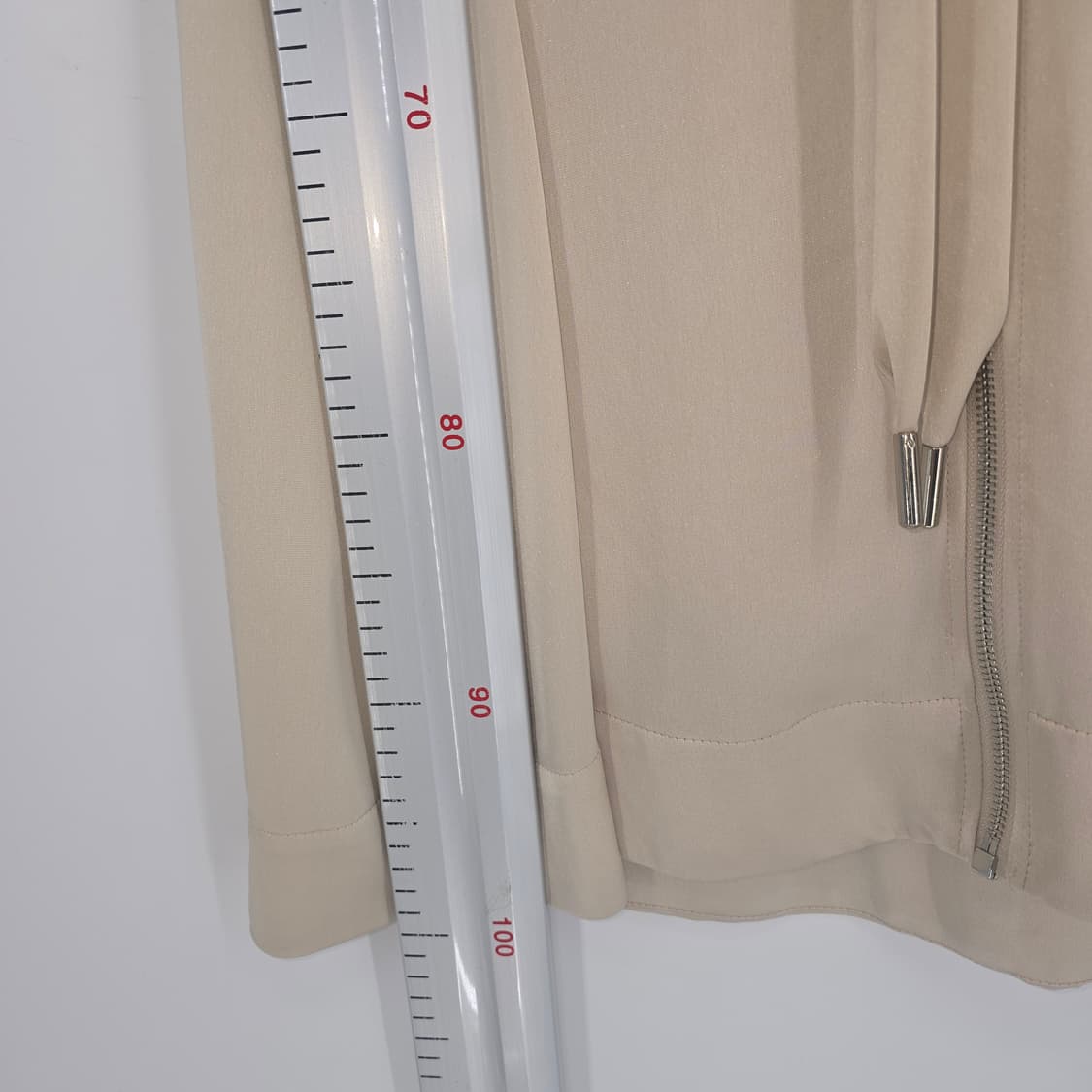 베이지 후드 지퍼 오픈형 원피스 상품이미지6