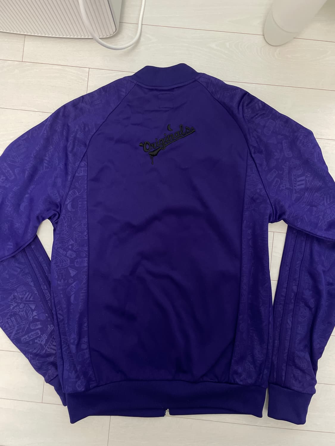 아디다스 오리지널 보라색 트랙탑 105 상품이미지3