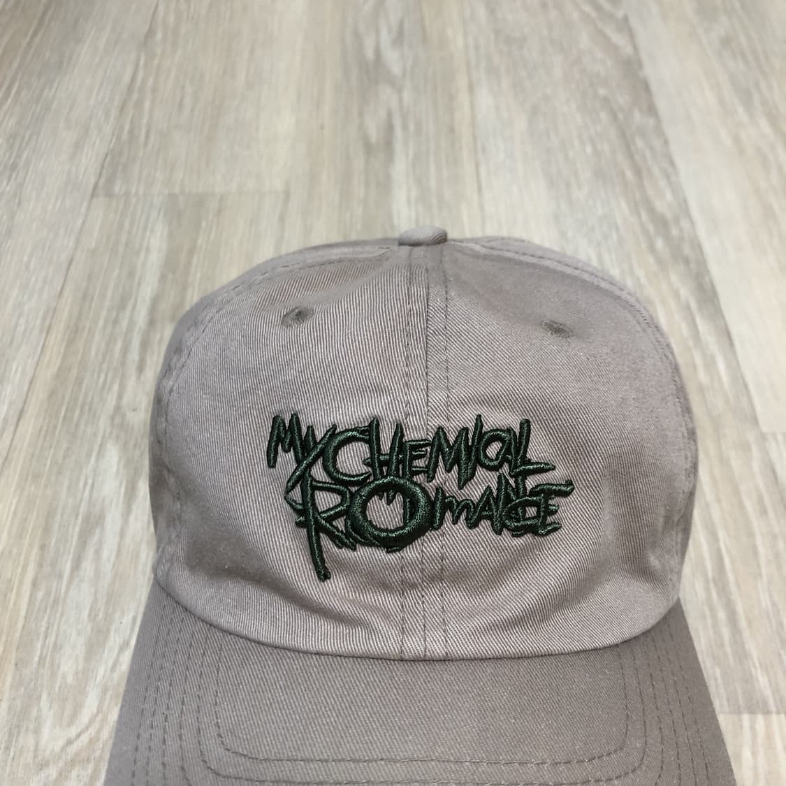 (ONE SIZE) 밴드 마이 케미컬 로맨스 머천다이즈 볼캡 베이지 상품이미지2
