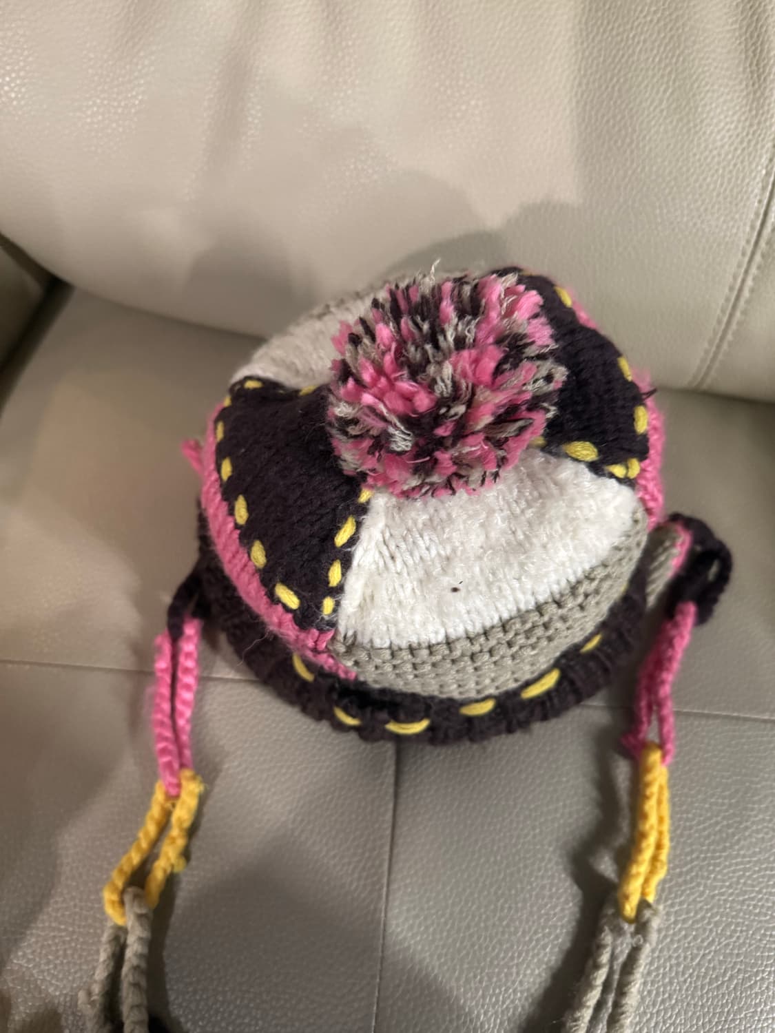 Color mix earflap detail benie 상품이미지5