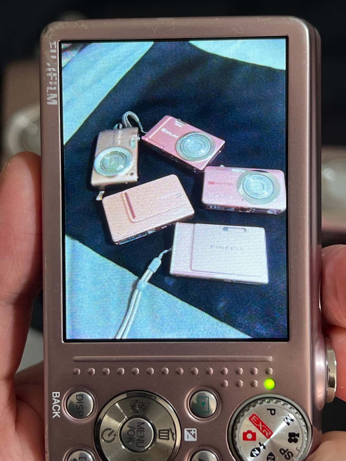 아일릿 민주 원희 카메라 후지필름 파인픽스 F80EXR 작례o 상품이미지8