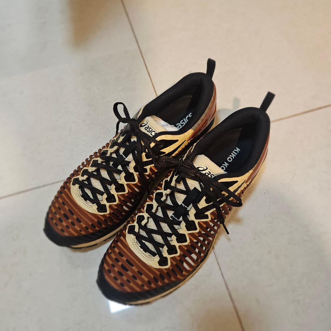 295 아식스 x 키코 코스타디노브 젤 델바 1 카라멜 상품이미지2