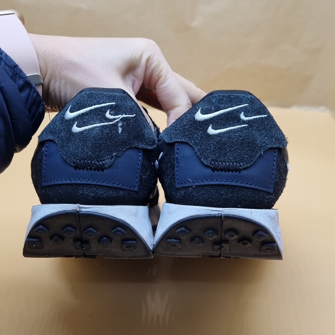 나이키 혼탄카 와플 여성운동화230 상품이미지4