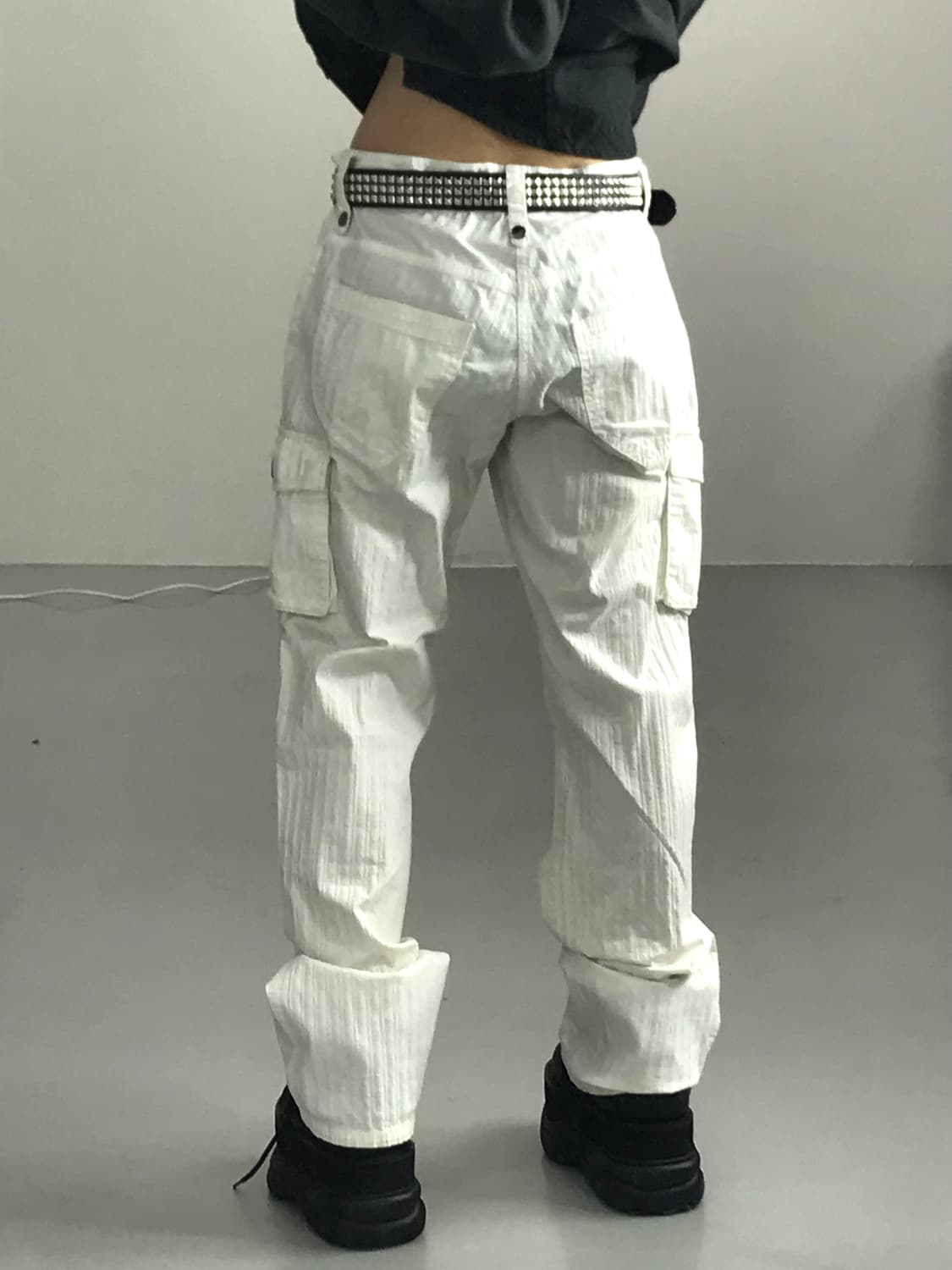 루이샤블론 화이트 포켓 팬츠 상품이미지3