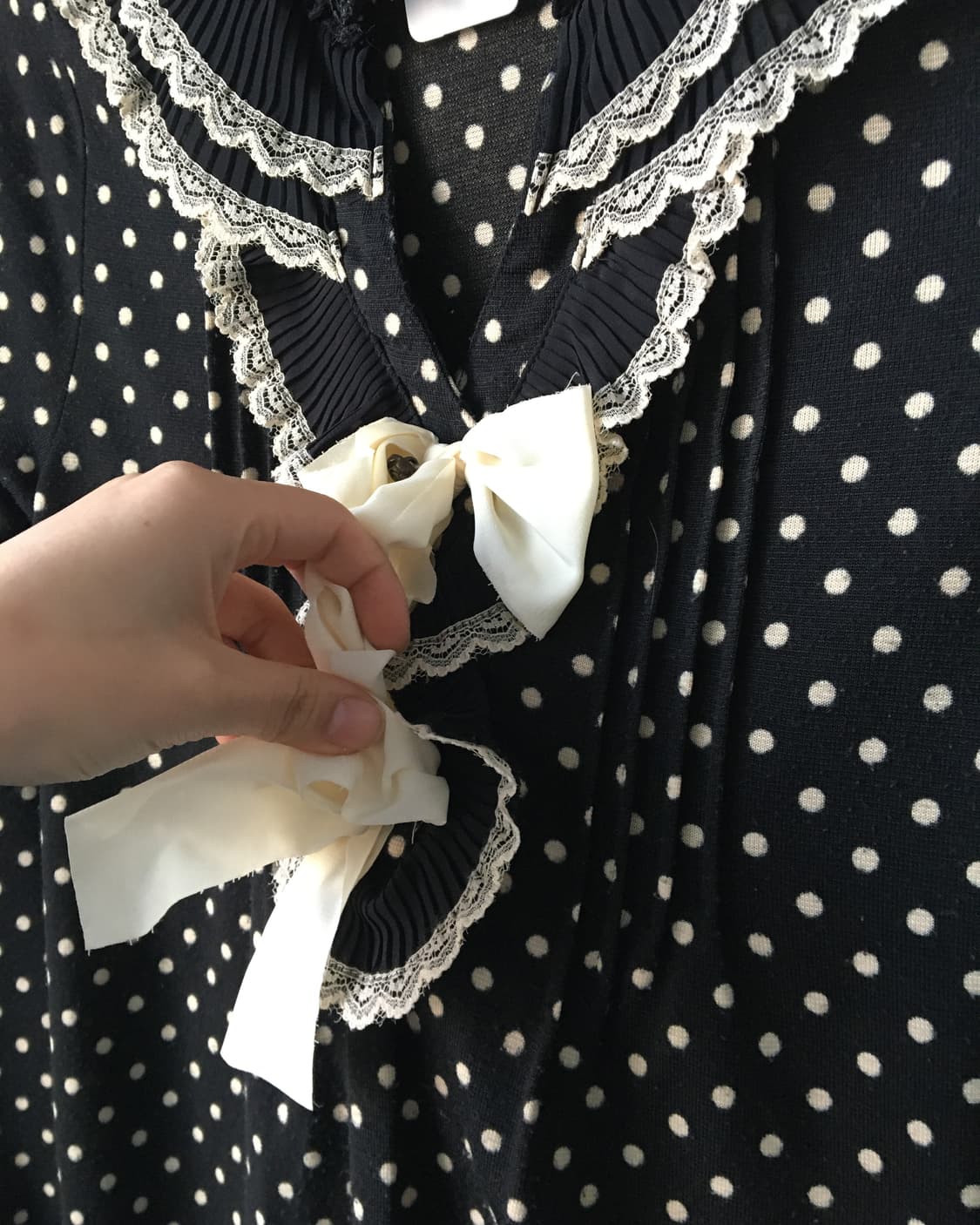 Axes femme dot pattern frill blouse 상품이미지3