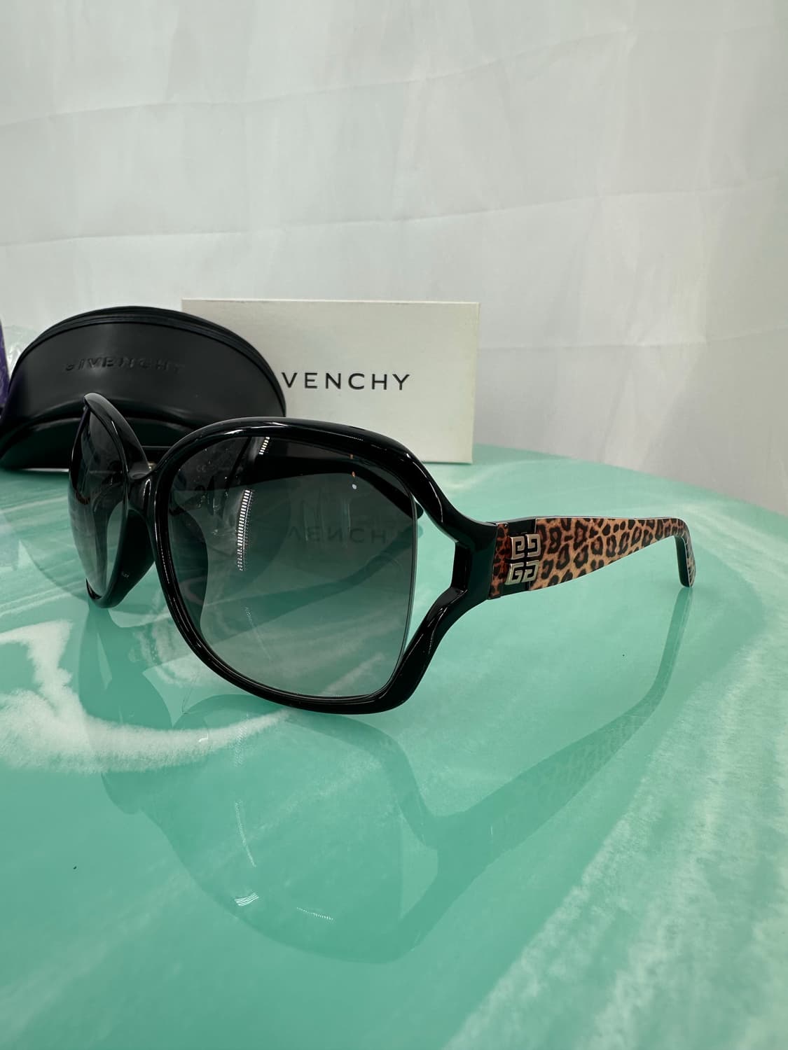 [새상품 무료배송] 지방시 Made in Italy 선글라스 상품이미지5