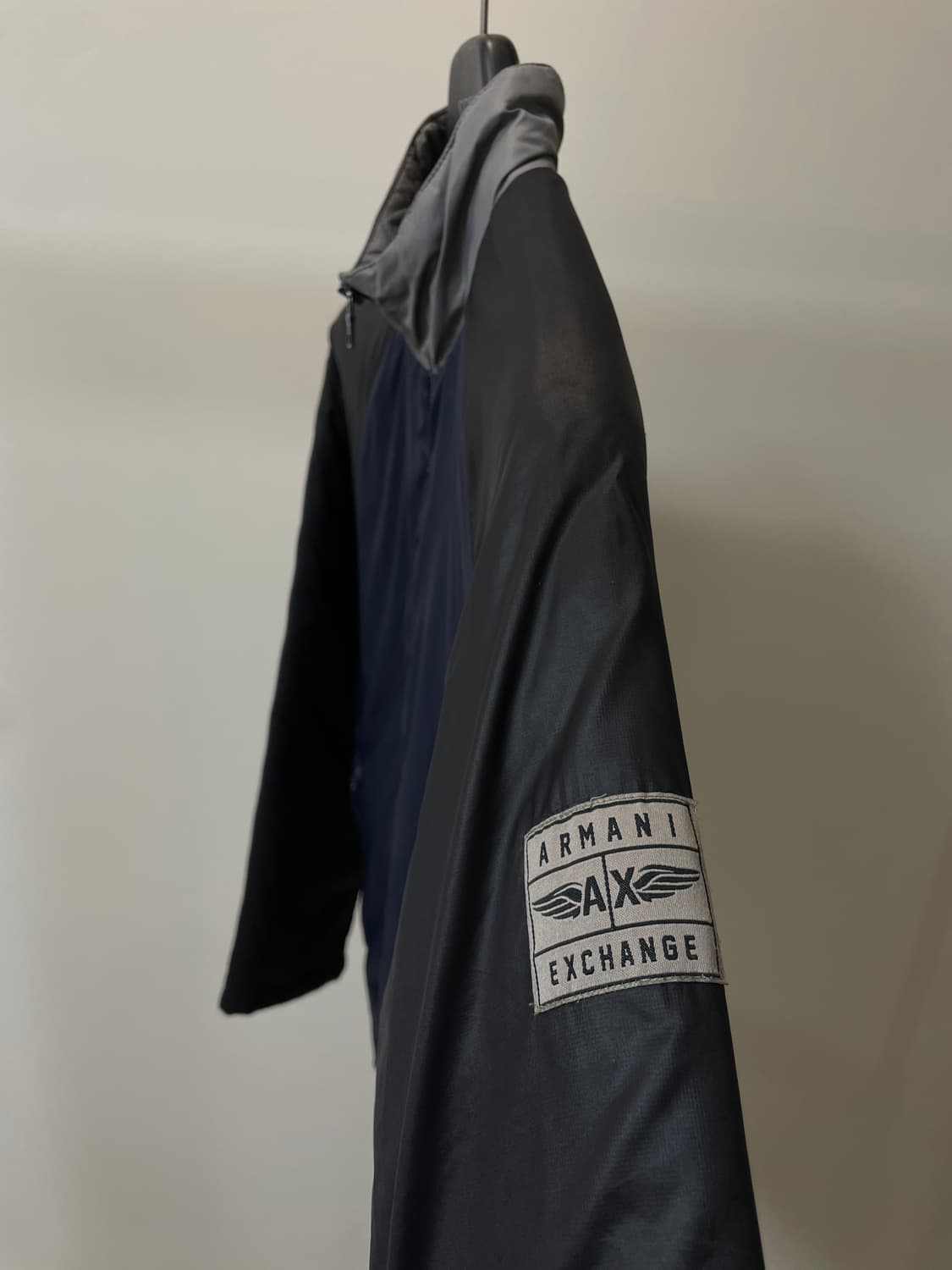 (S) ax 아르마니 익스체인지 배색 투웨이 경량 패딩 상품이미지4