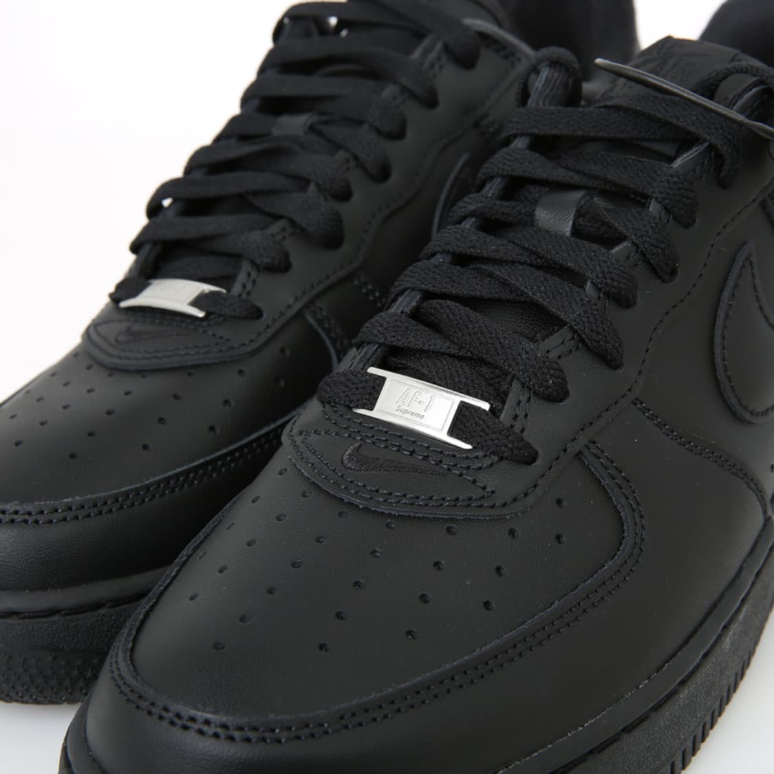 나이키 X 슈프림 에어포스1 로우 블랙 CU9225-001 올검포스 상품이미지9