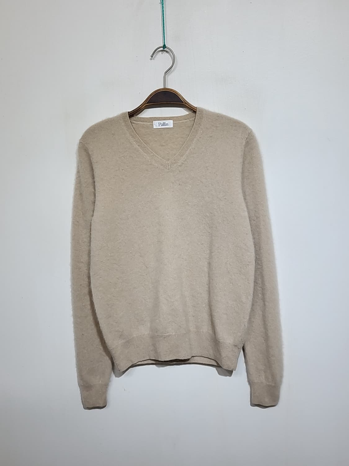 (M) 캐시미어 니트 베이지 무지 스웨터 브이넥  상품이미지1