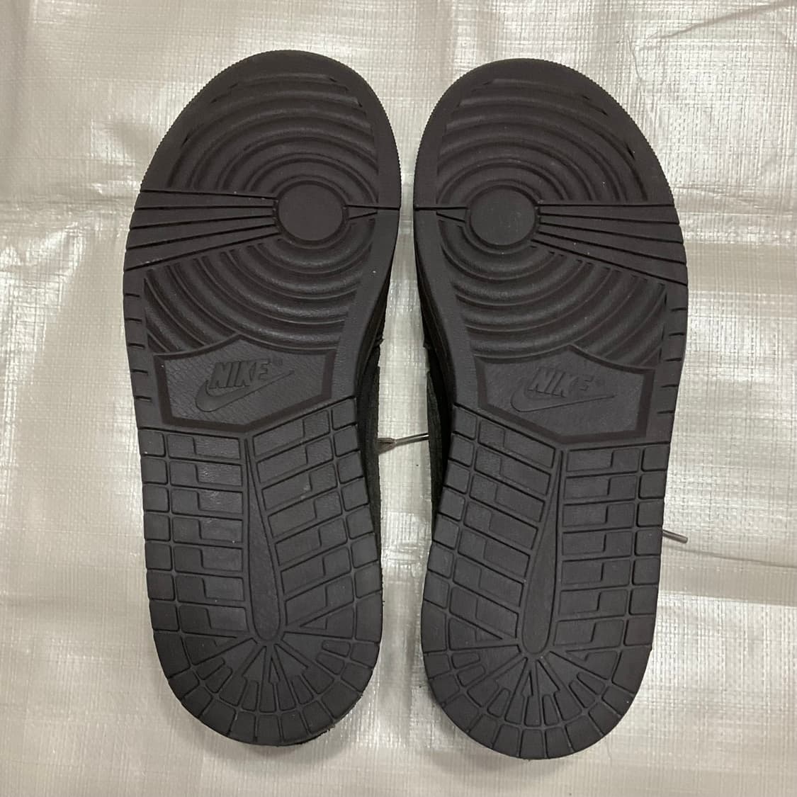 조던1 트레비스 스캇 다크모카 285 상품이미지9