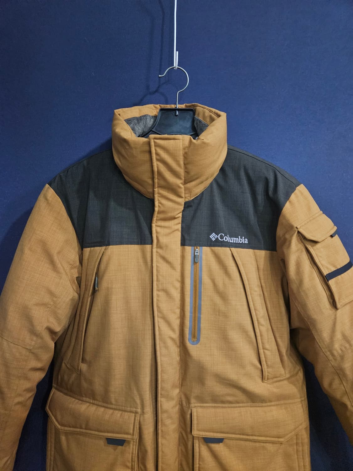 콜롬비아 옴니히트 카멜컬러 남성 100 구스다운 대장급 패딩  상품이미지7