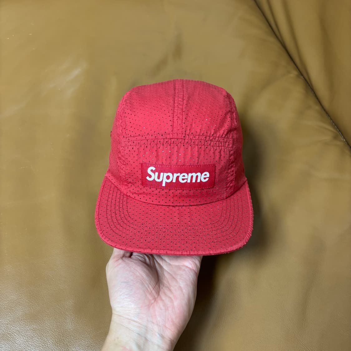 Supreme 슈프림 펀치드 레드 캠프캡 모자 (Punched Red) 상품이미지2