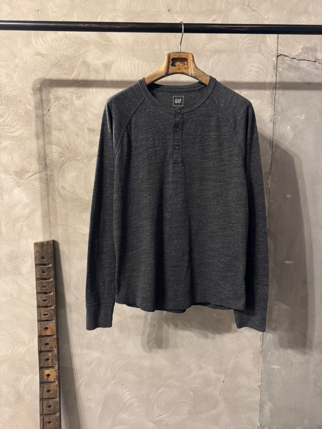 GAP 갭 헨리넥 티셔츠 상품이미지1