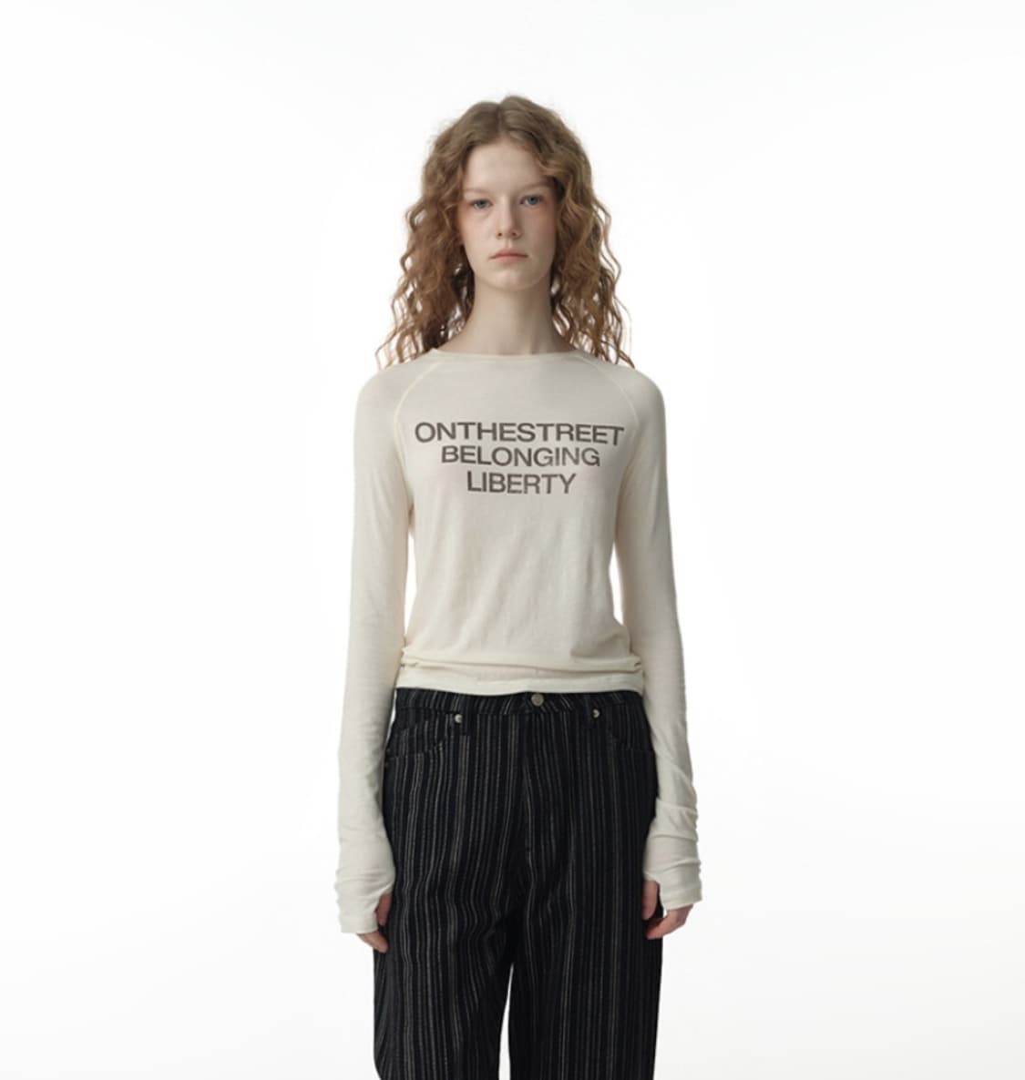 밀로우먼 홀 래글런 티셔츠 크림 상품이미지2