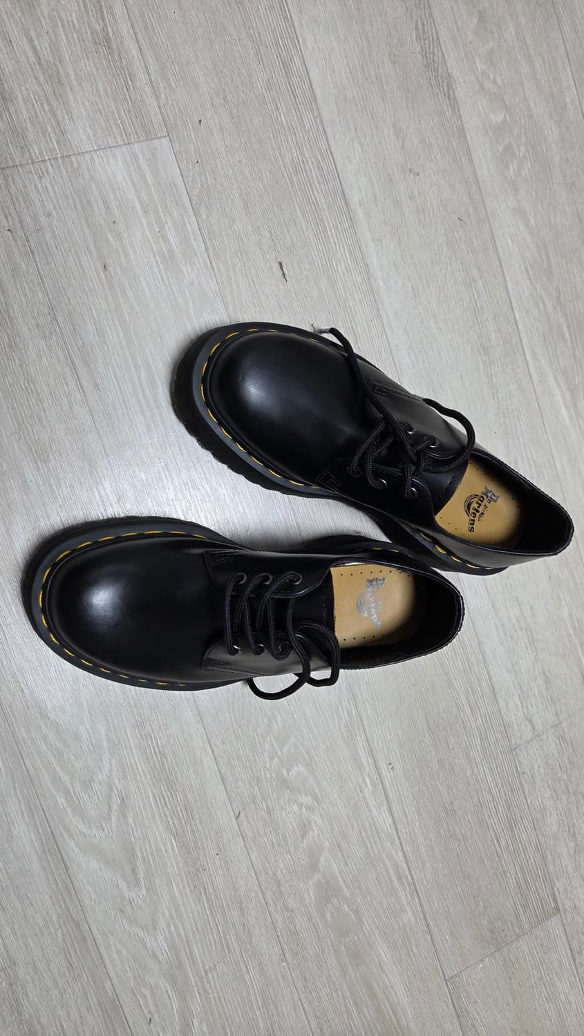 새상품 닥터마틴 1461 쿼드 블랙 240mm 상품이미지4