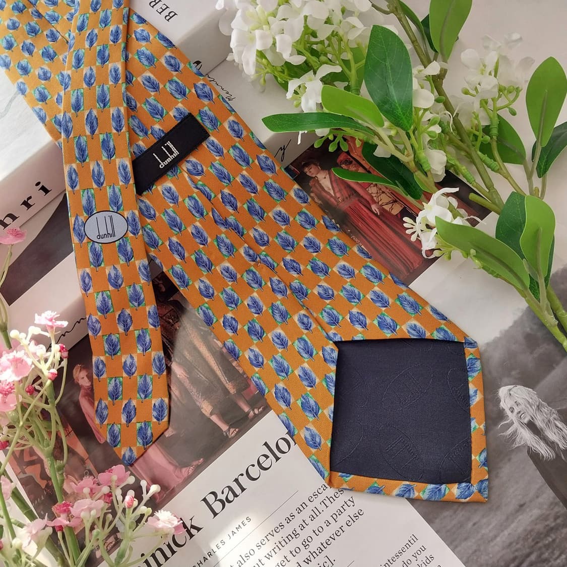 던힐 실크 옐로우 리프 패턴 넥타이 9.7cm A+등급 K1697
 상품이미지6