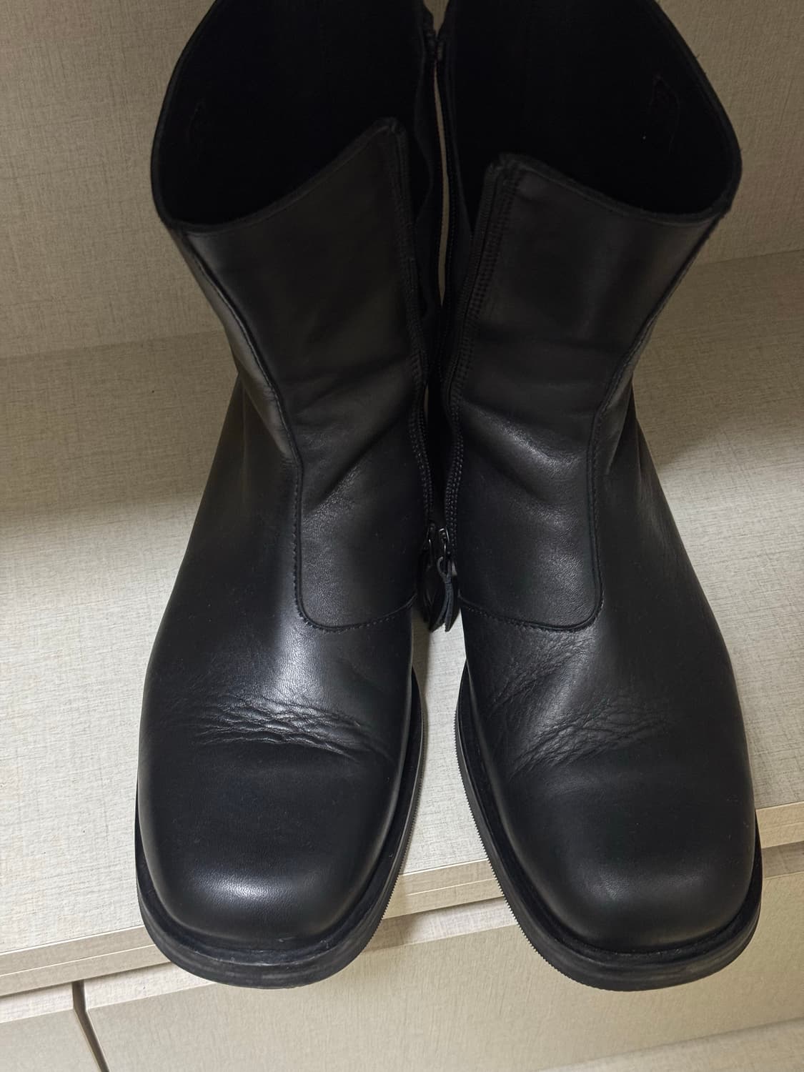 44 아워레가시 카미온 부츠 블랙 상품이미지1