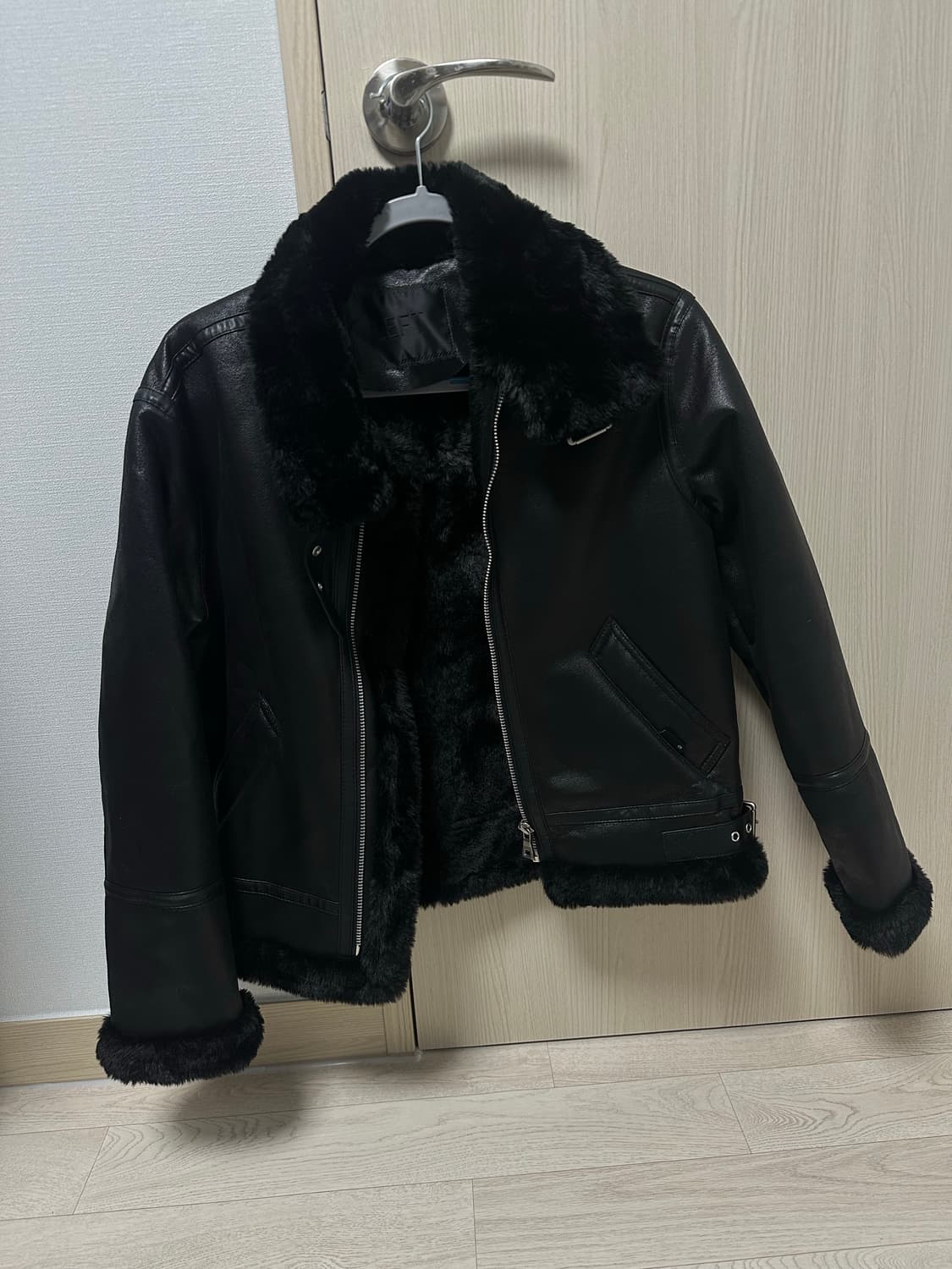 레프트서울 무스탕 블랙 XS 상품이미지3