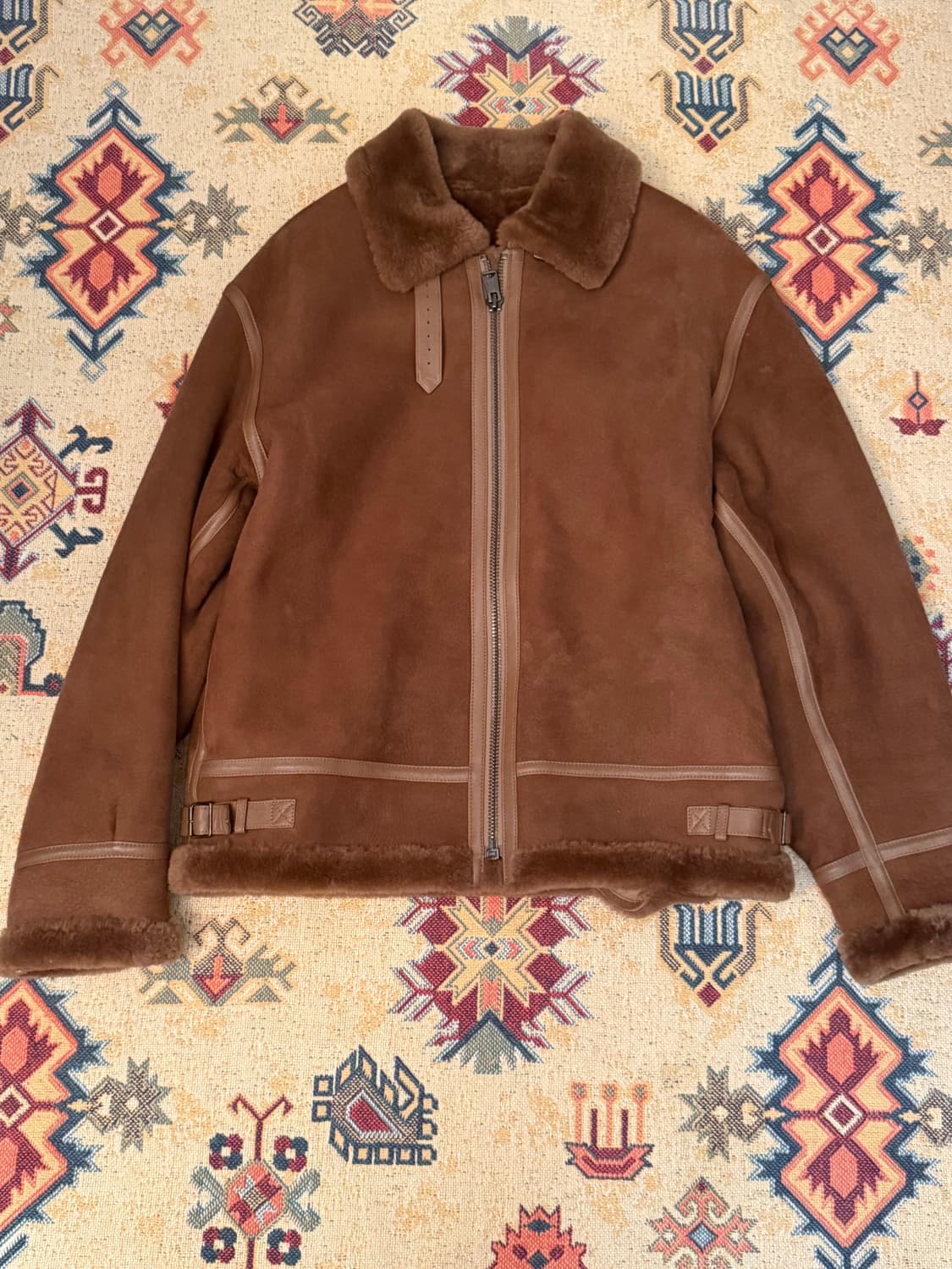 그라프페이퍼 무스탕 상품이미지1