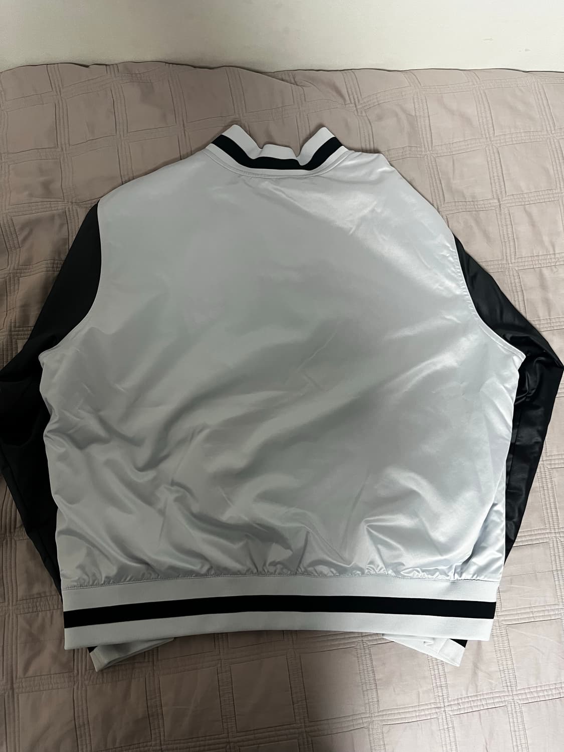 나이키 써마핏 바시티 자켓 그레이 블랙 상품이미지2