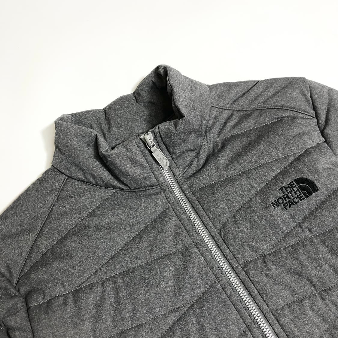 노스페이스 VX 경량패딩 우먼 S 상품이미지3