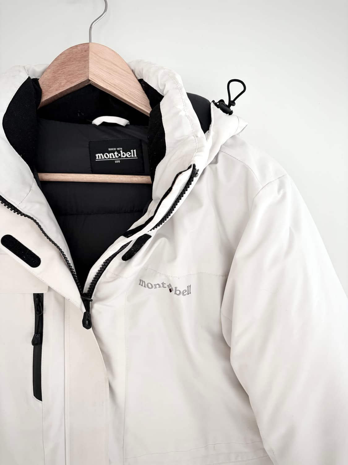 몽벨 여성 패딩 화이트 상품이미지4