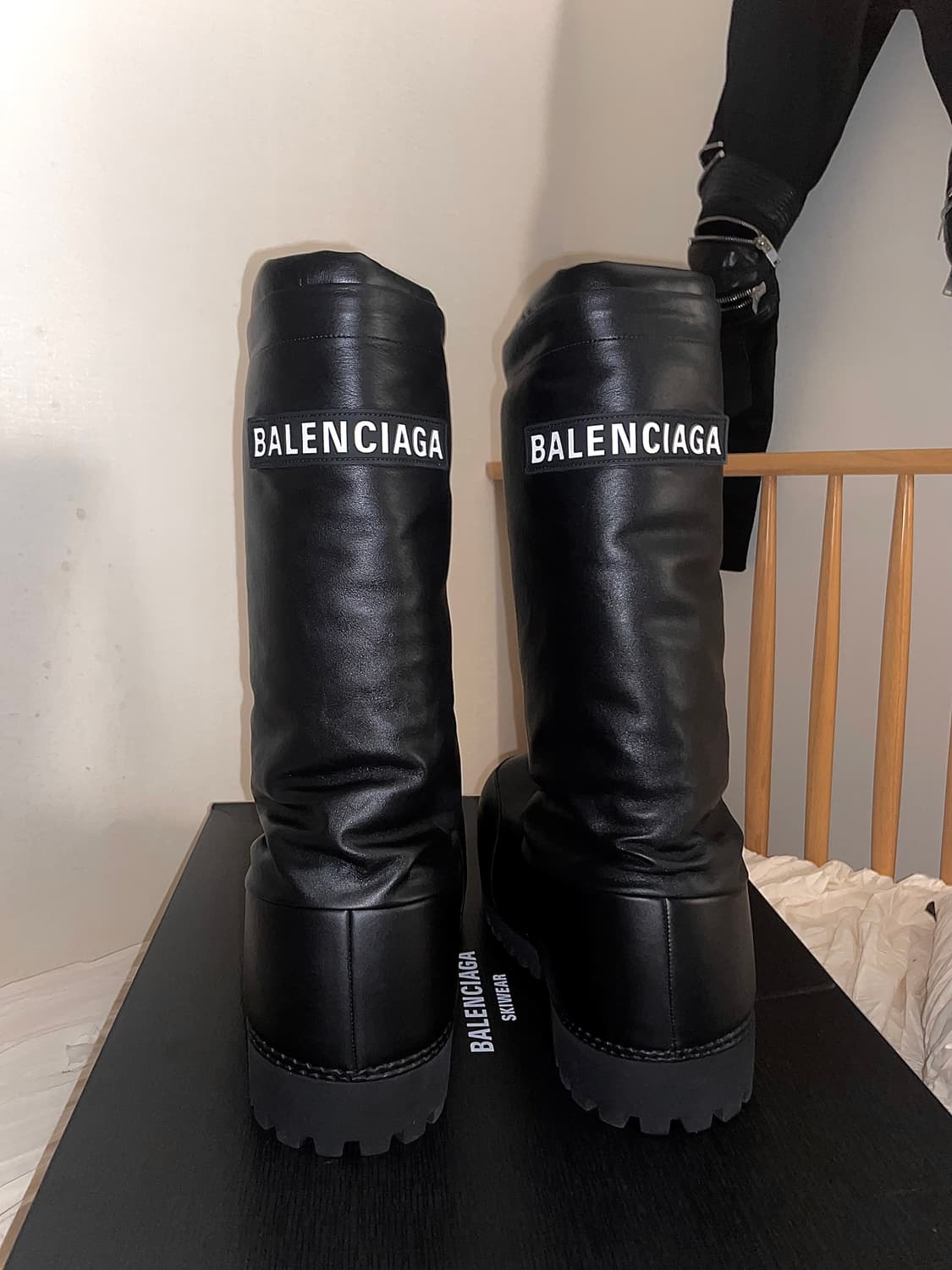 발렌시아가 알레스카 스키부츠 카프스킨 레더하이 상품이미지5