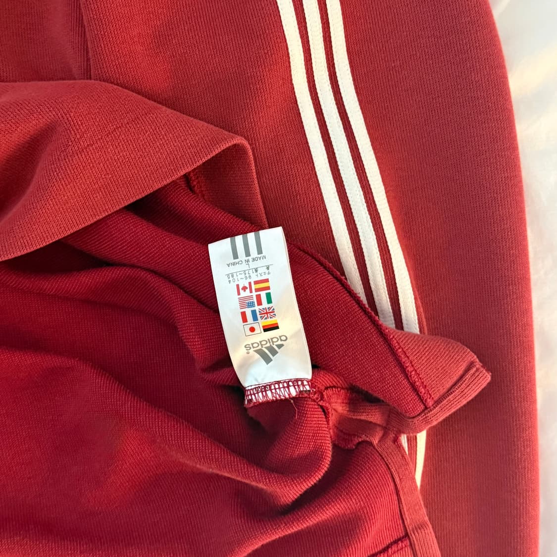 아디다스 삼선 반집업 레드 상품이미지3