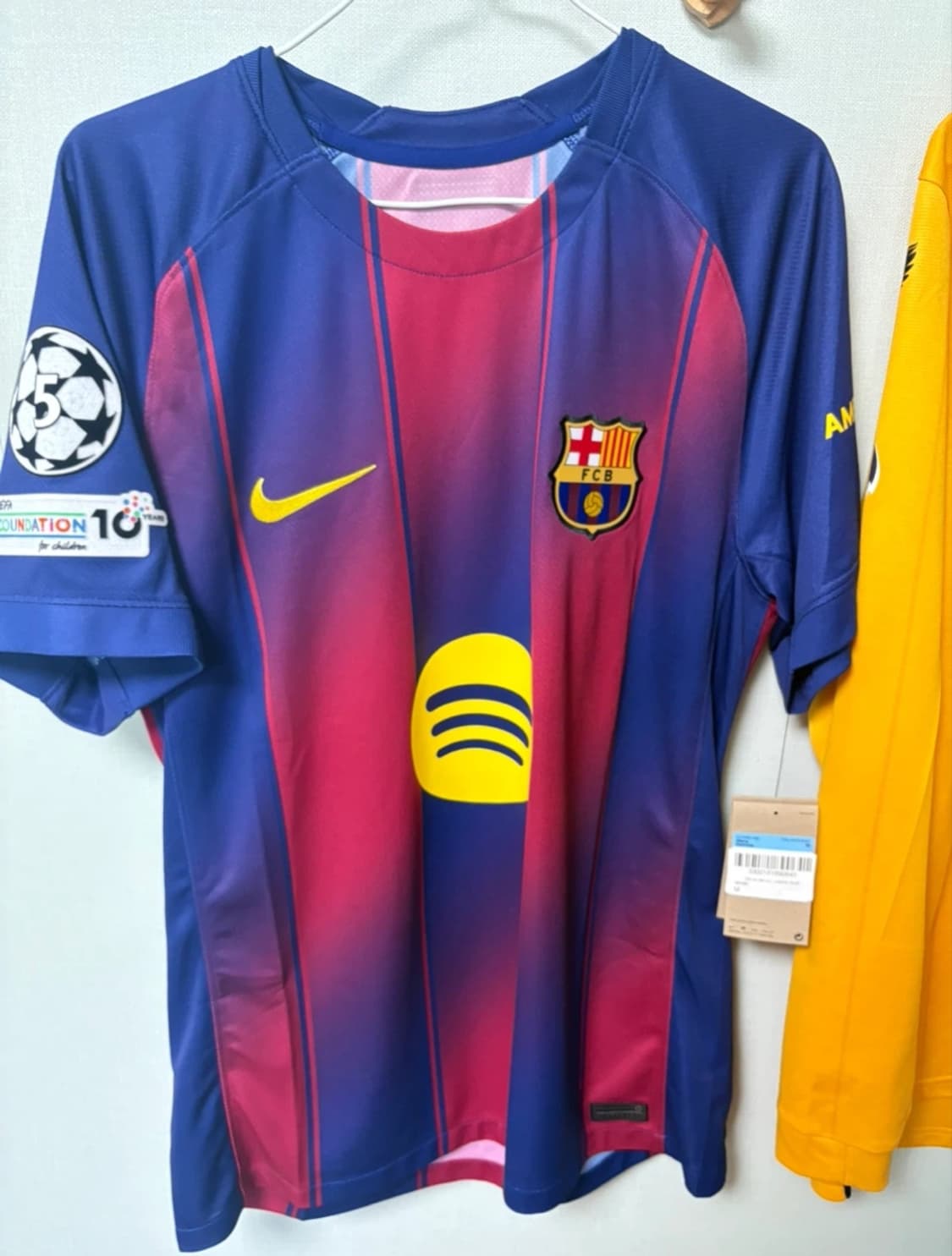바르셀로나 라민야말 새제품/ UCL 25/26 /사이즈 M/공홈구매 상품이미지3