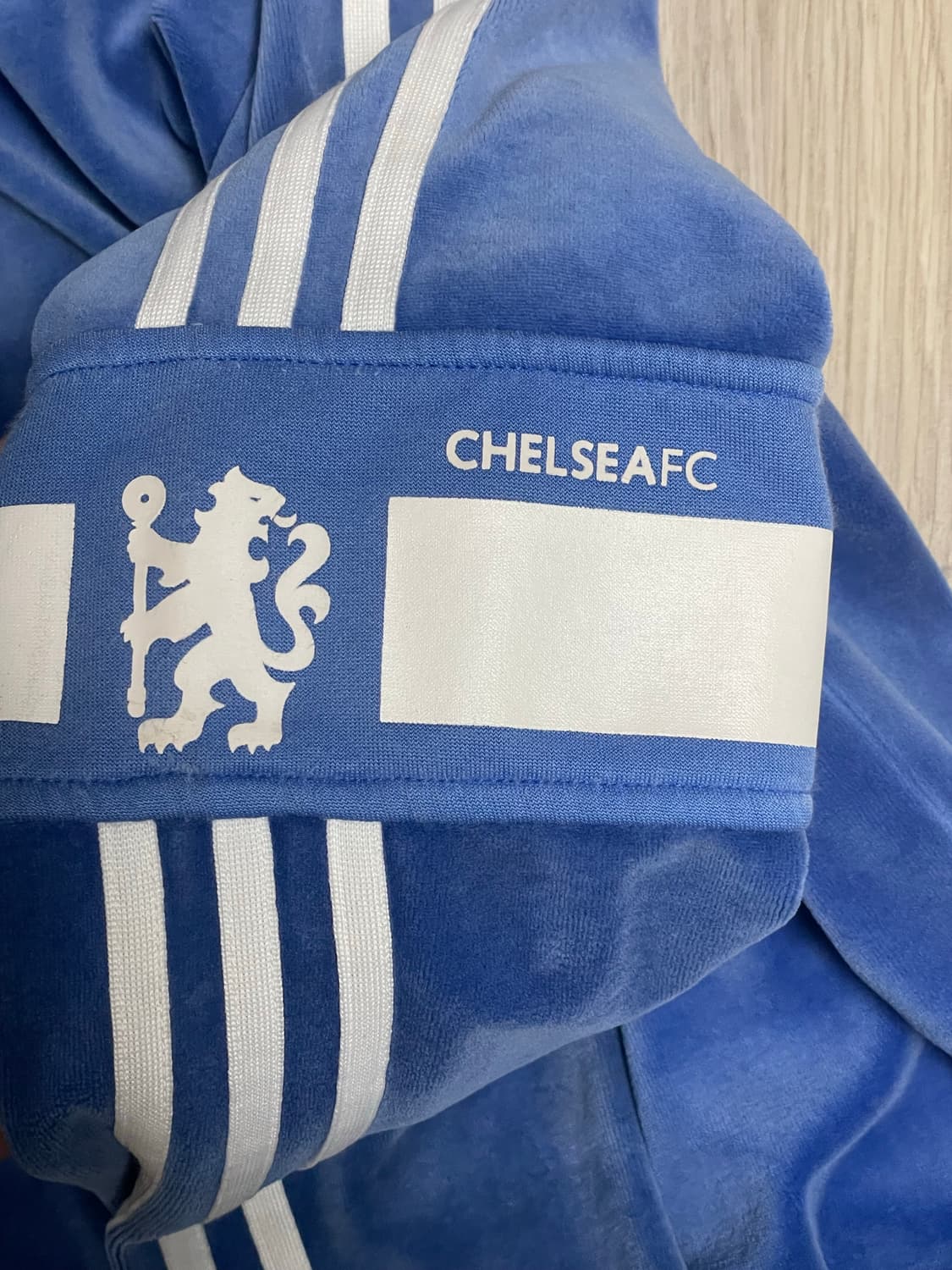 Adidas 첼시 벨루어 트랙탑 상품이미지3