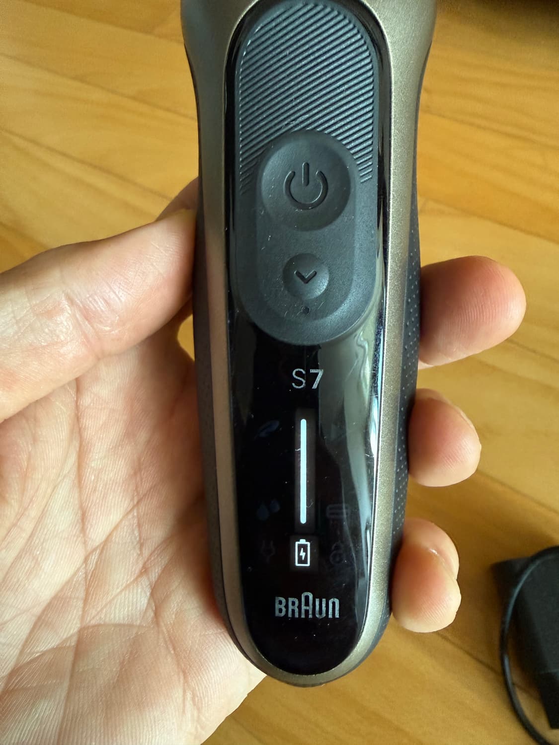 브라운 BRAUN S7 면도기 최상 전기면도 면도 쉐이빙 사진구성 사용감 상품이미지7