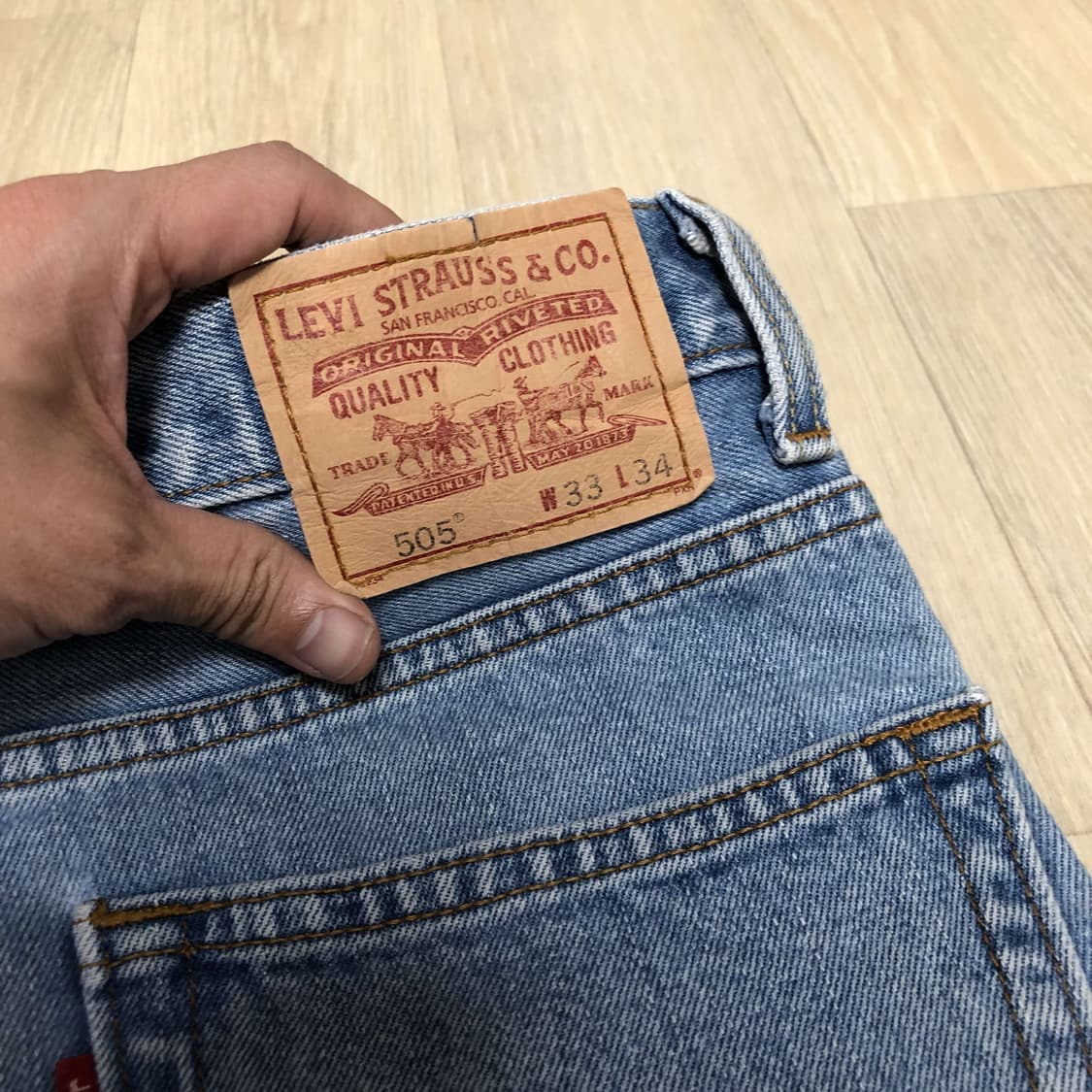 (33) 00's 리바이스 Levi's 505 레귤러핏 연청 데님 상품이미지6